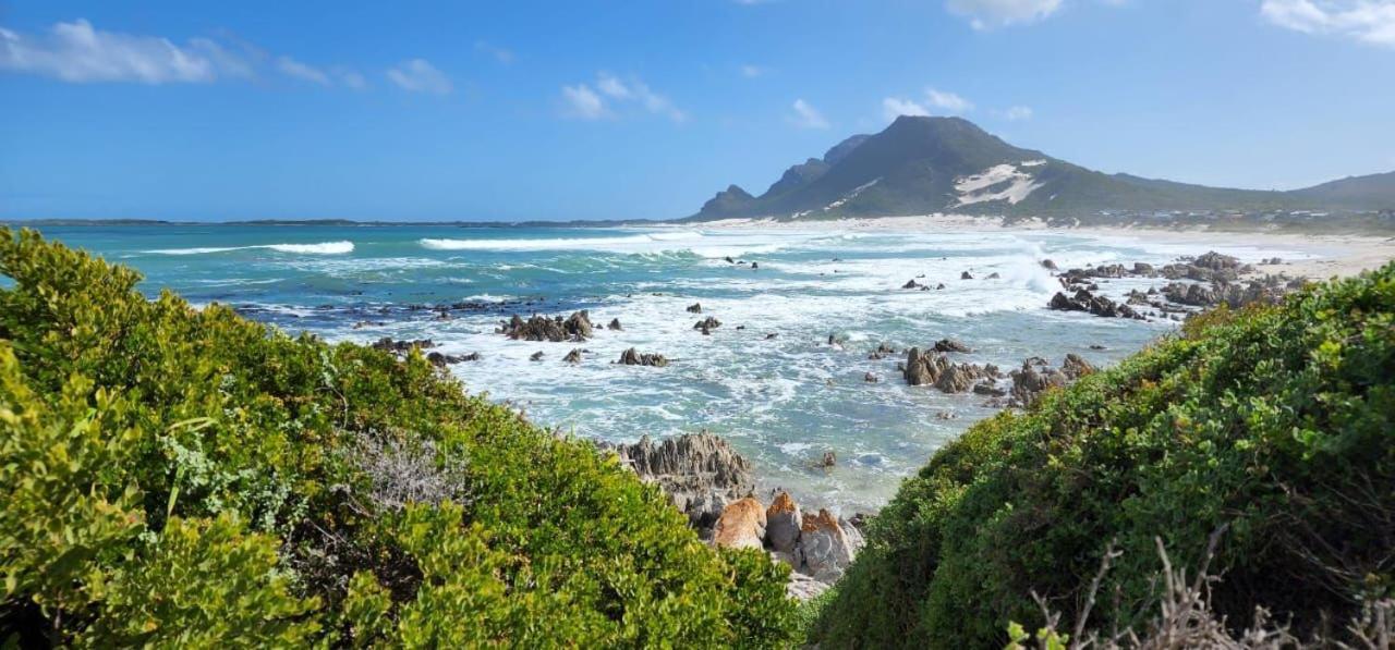 Brandys Beach House Bettyʼs Bay Exteriör bild